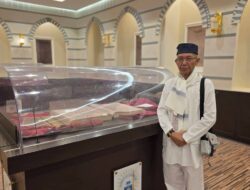 Kunjungi UIM, Hati Amsakar Bergetar Lihat Alquran Mushaf Utsmani Berusia 1400 Tahun