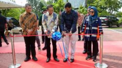 Diresmikan Amsakar, Lapangan Olahraga Engku Putri Siap Guncang Asia dengan Event Basket Dunia